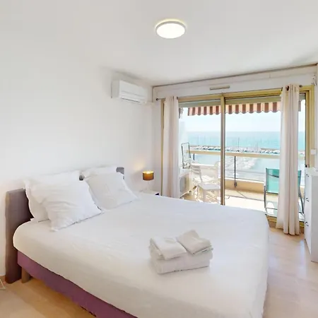 Διαμέρισμα 74e - Beau 2pavec Grande Terrasse Et Magnifique Vue Μεντόν